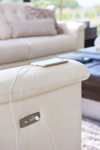 Duo by La-Z-Boy USB Charge Port